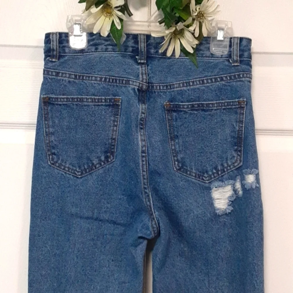 SHEIN distressed jeans